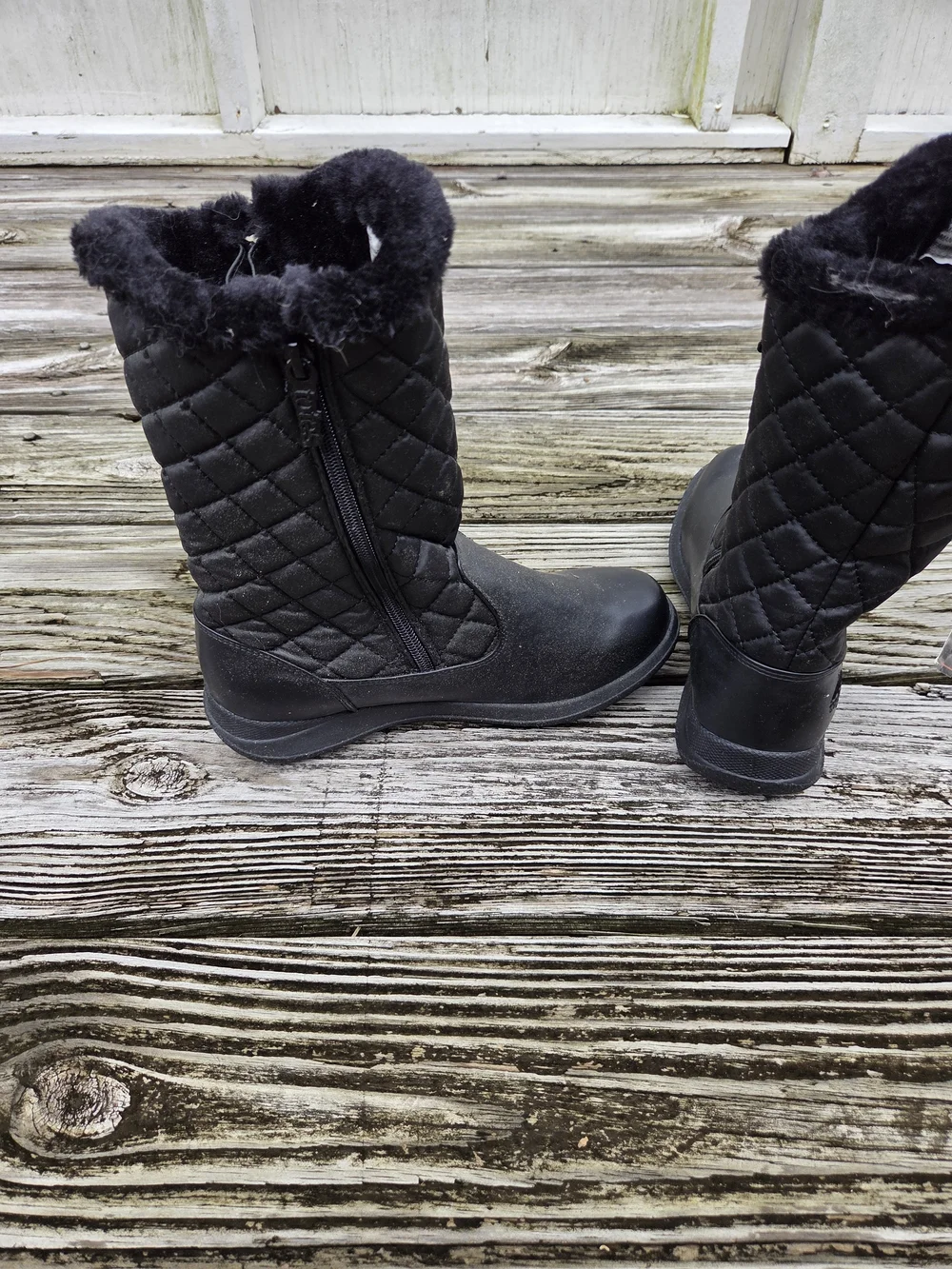 Totes Women's Black Faux Fur Lined Mid-Calf Snow Boots